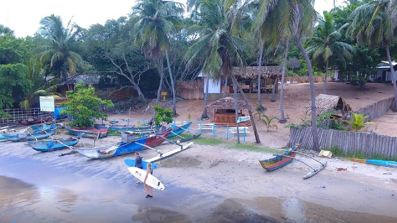 Hôtel Ocean Vibe à Baie d'Arugam Extérieur photo